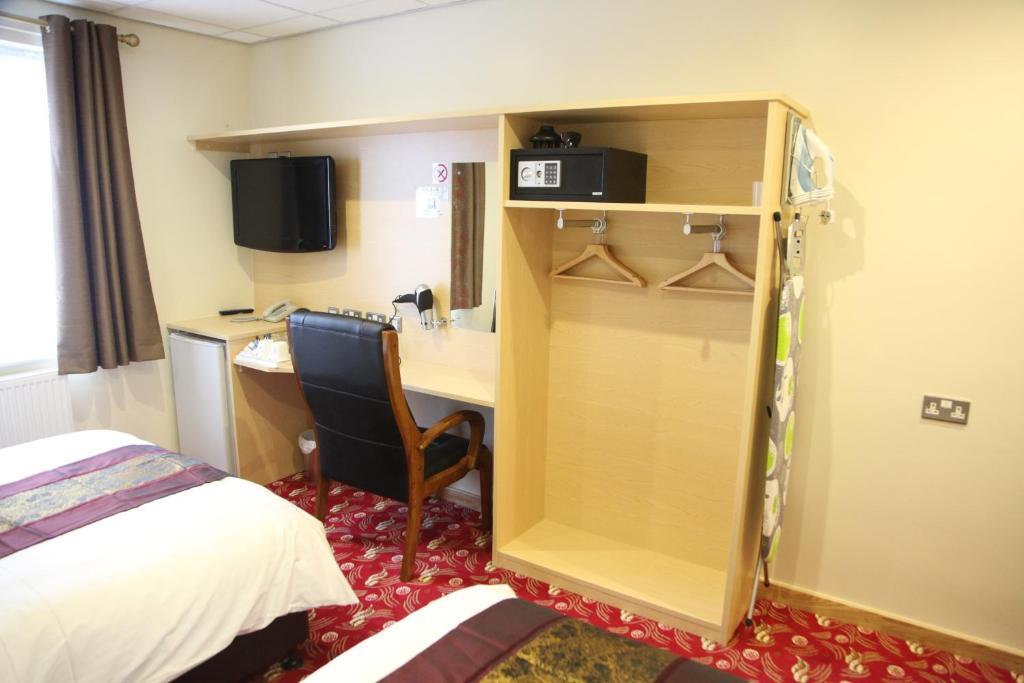 Cambridge Hotel Huddersfield Eksteriør billede